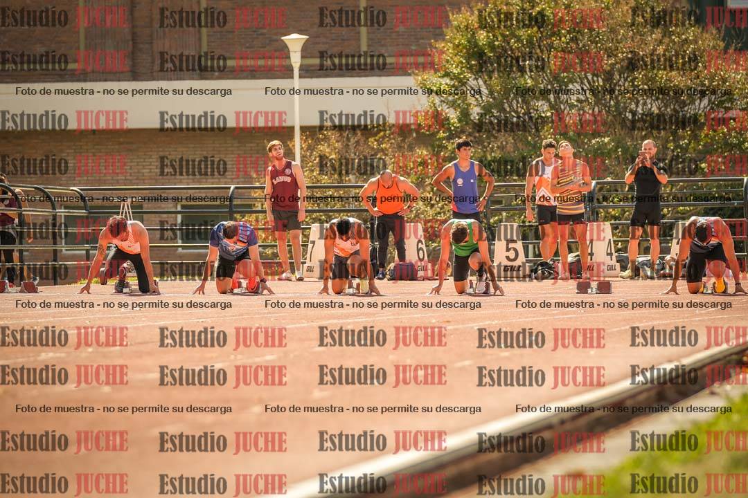 Fotos de los 100 m llanos de varones