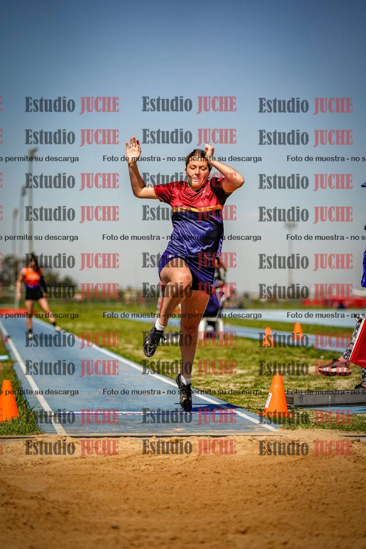 Fotos del salto en largo de mujeres - heptatlón 5