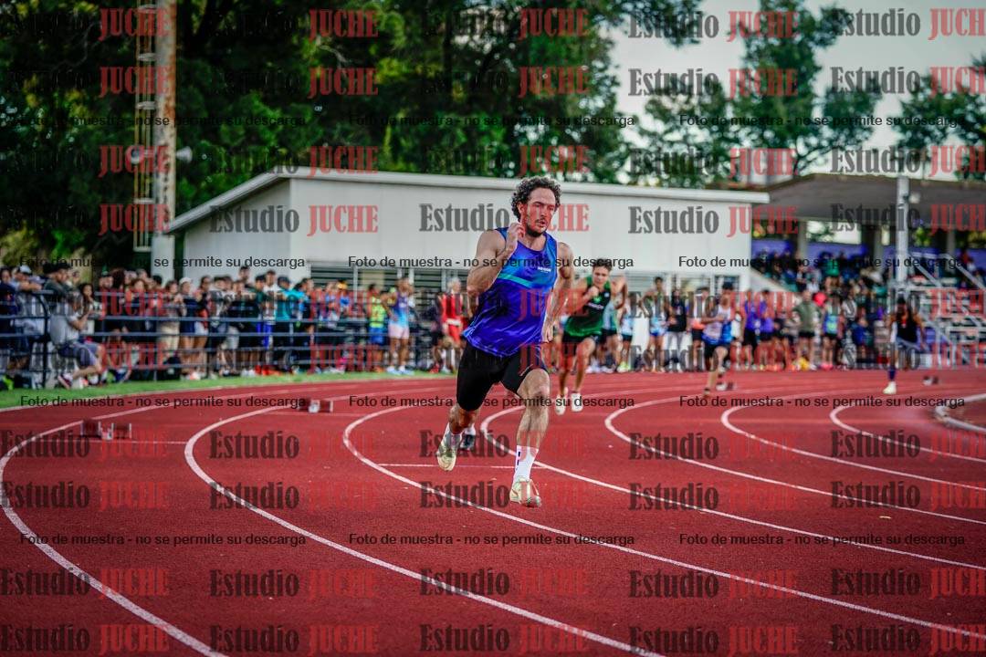 Fotos de los 400 m llanos de varones