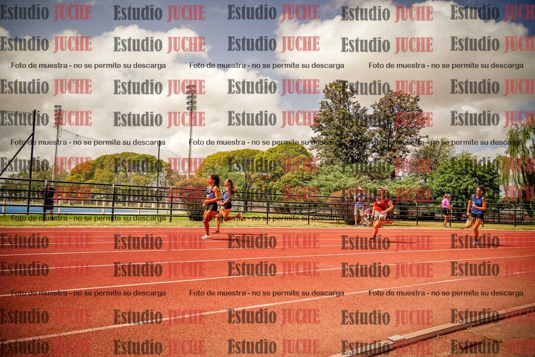 Fotos de los 200 m llanos de mujeres - combinadas 4