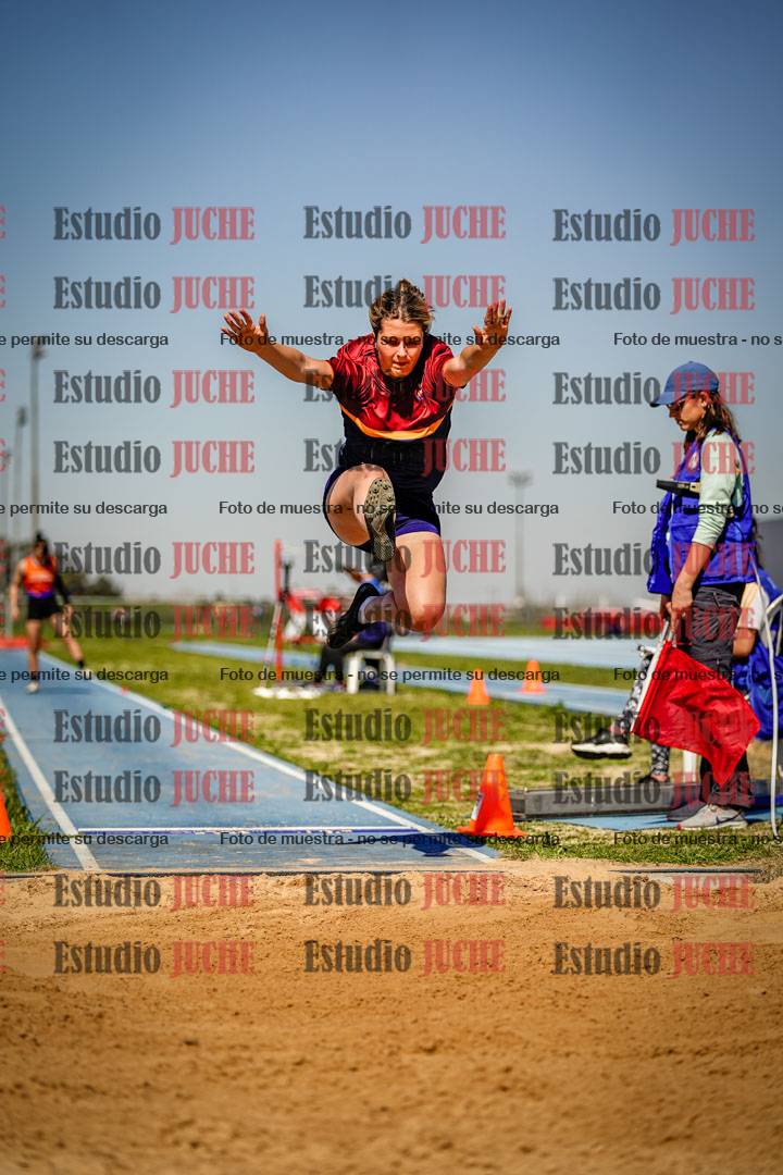 Fotos del salto en largo de mujeres - heptatlón 5