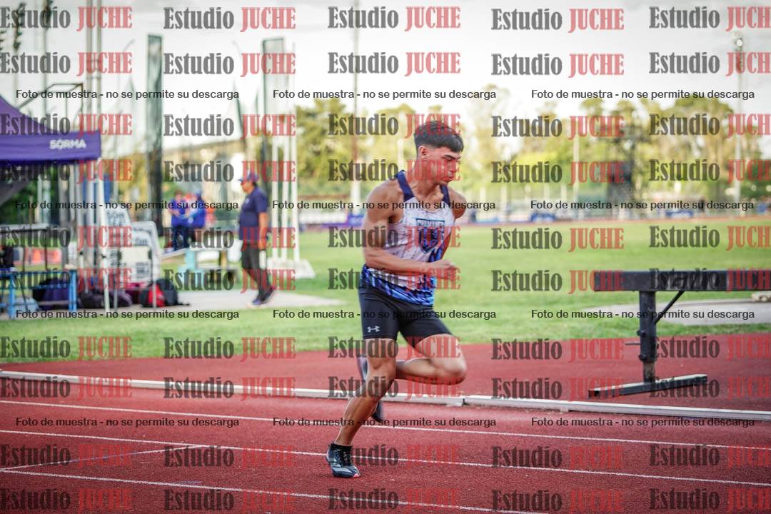Fotos de los 400 m llanos de varones