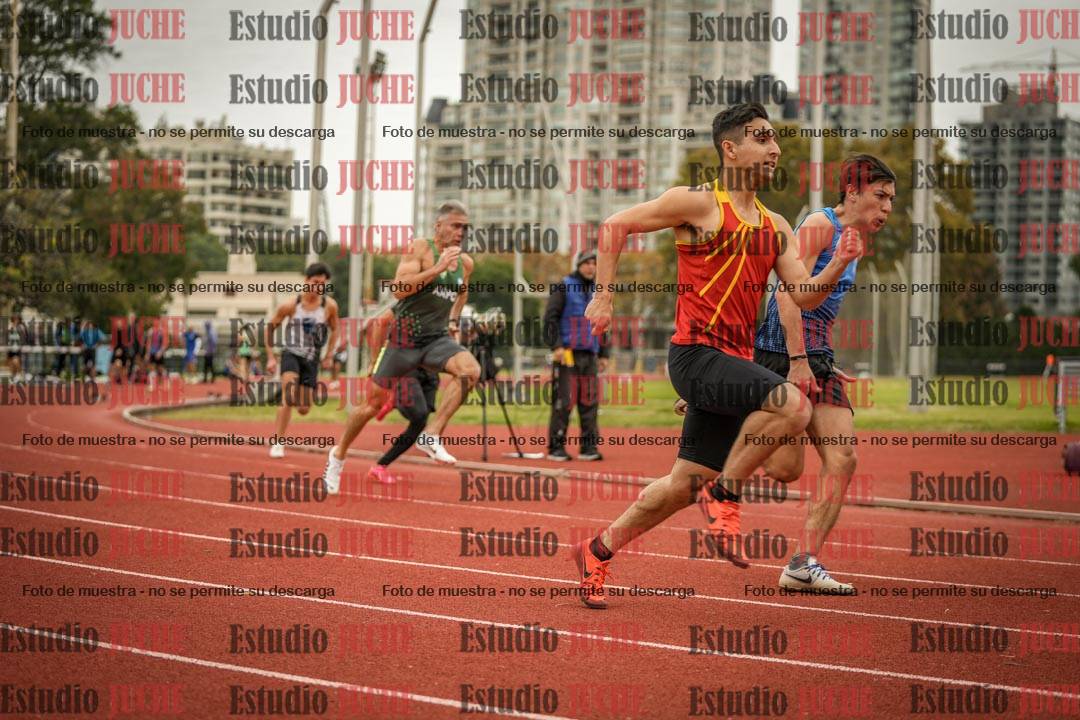 Fotos de los 200 m llanos de varones