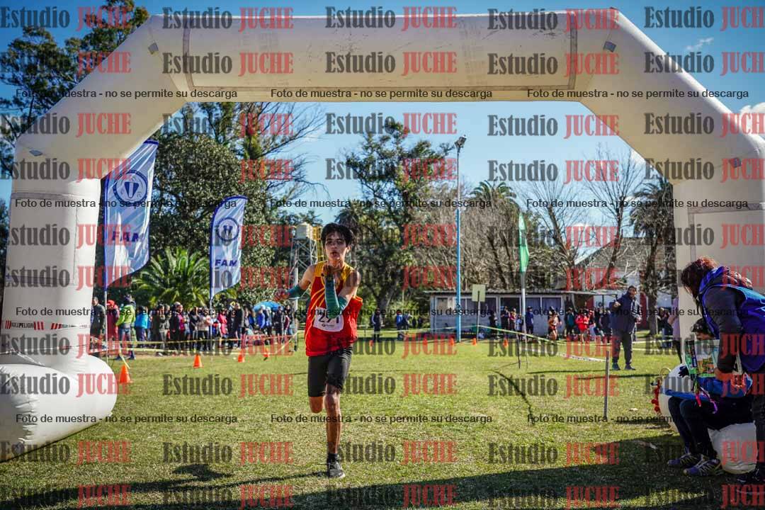 Fotos de la llegada del cross de 3000 m
