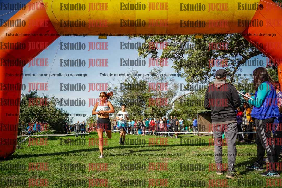 Fotos de la llegada del cross de 3000 m