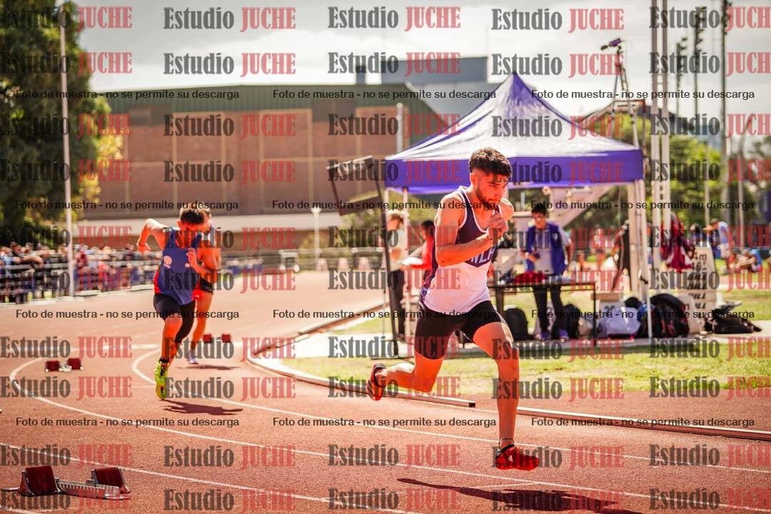 Fotos de los 400 m llanos de varones