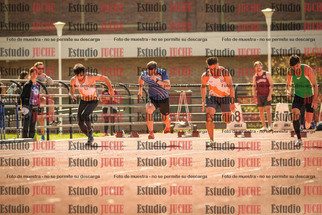 Fotos de los 100 m llanos de varones
