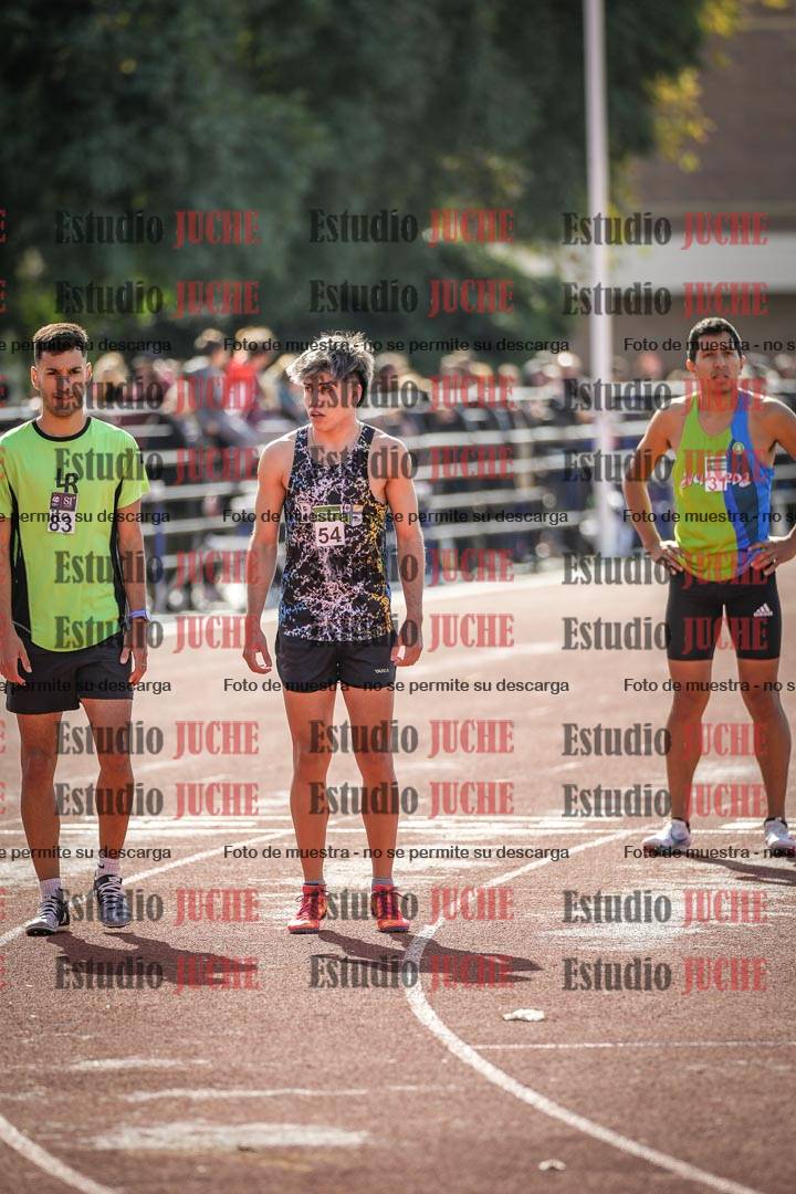 Fotos de los 800 m llanos de varones