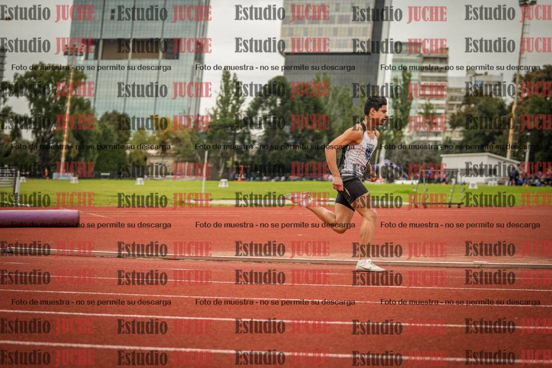Fotos de los 200 m llanos de varones