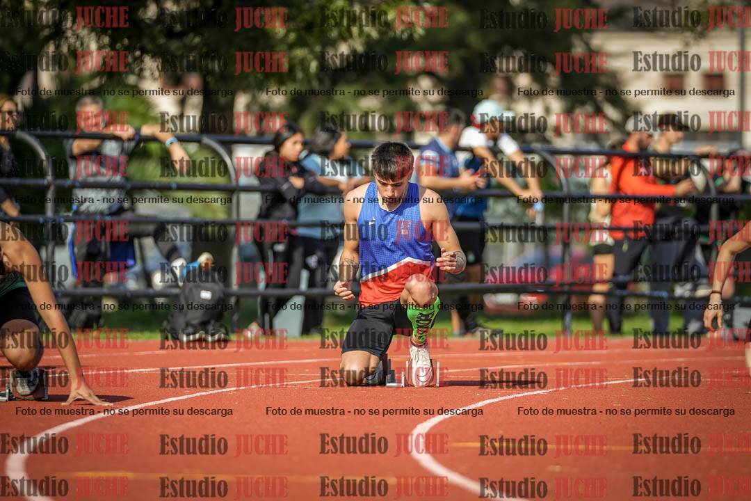 Fotos de los 200 m llanos de varones