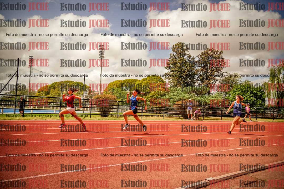 Fotos de los 200 m llanos de mujeres - combinadas 4