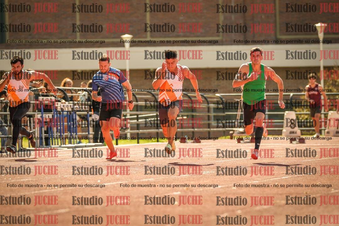 Fotos de los 100 m llanos de varones