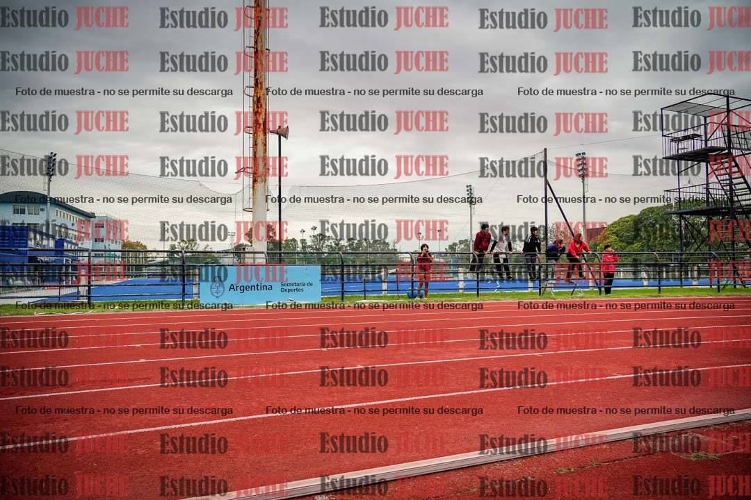 Fotos de los 200 m llanos de varones