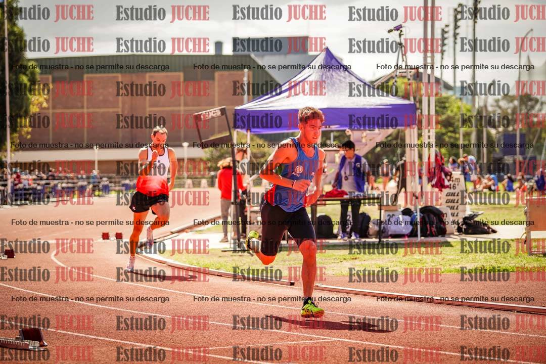 Fotos de los 400 m llanos de varones