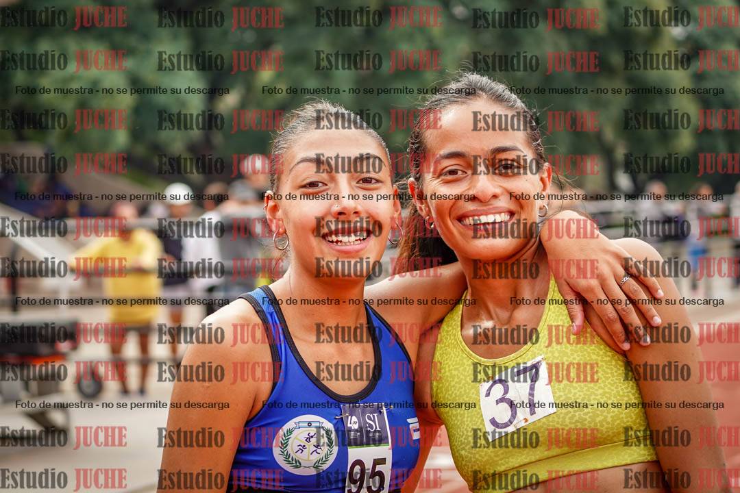 Fotos de algunos podios y extras del torneo