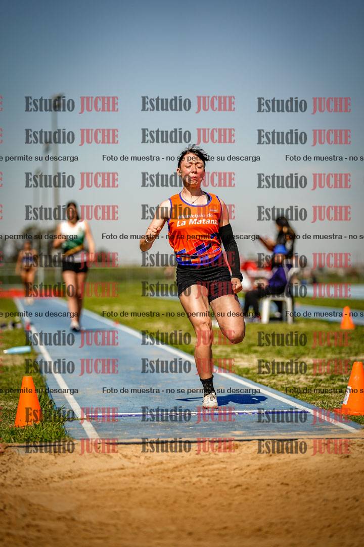 Fotos del salto en largo de mujeres - heptatlón 5