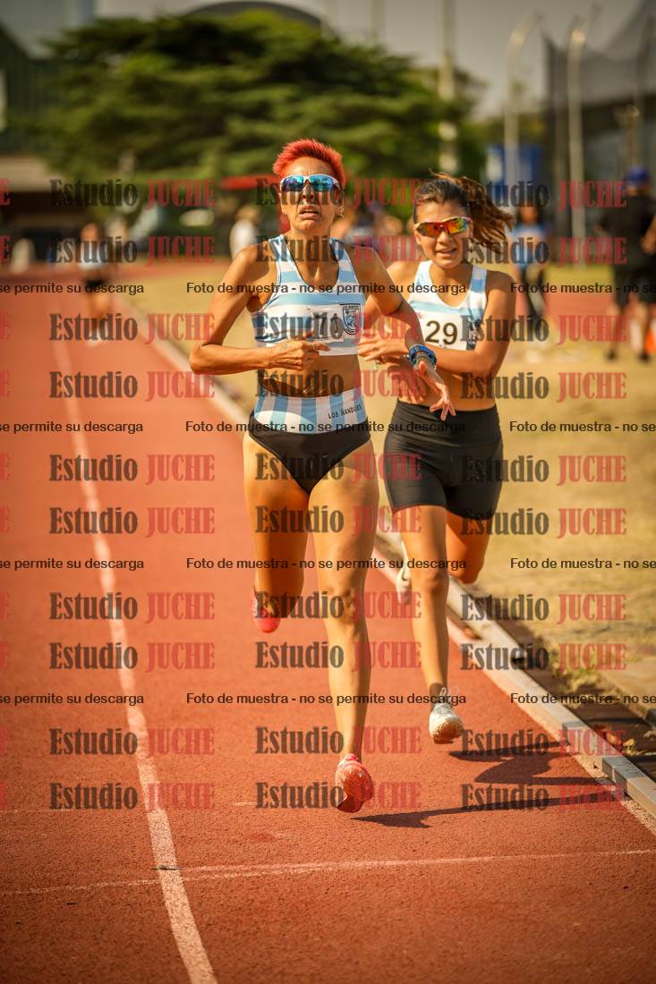 Fotos de los 1500 m llanos de mujeres