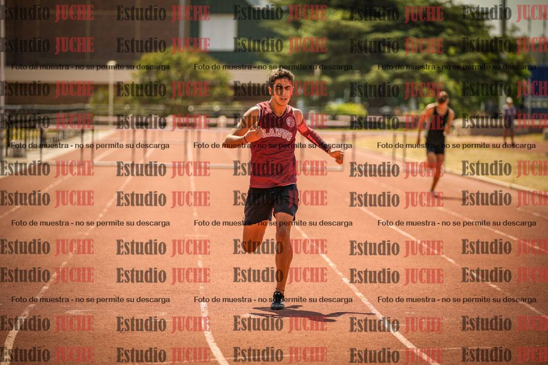 Fotos de los 400 m con vallas de varones
