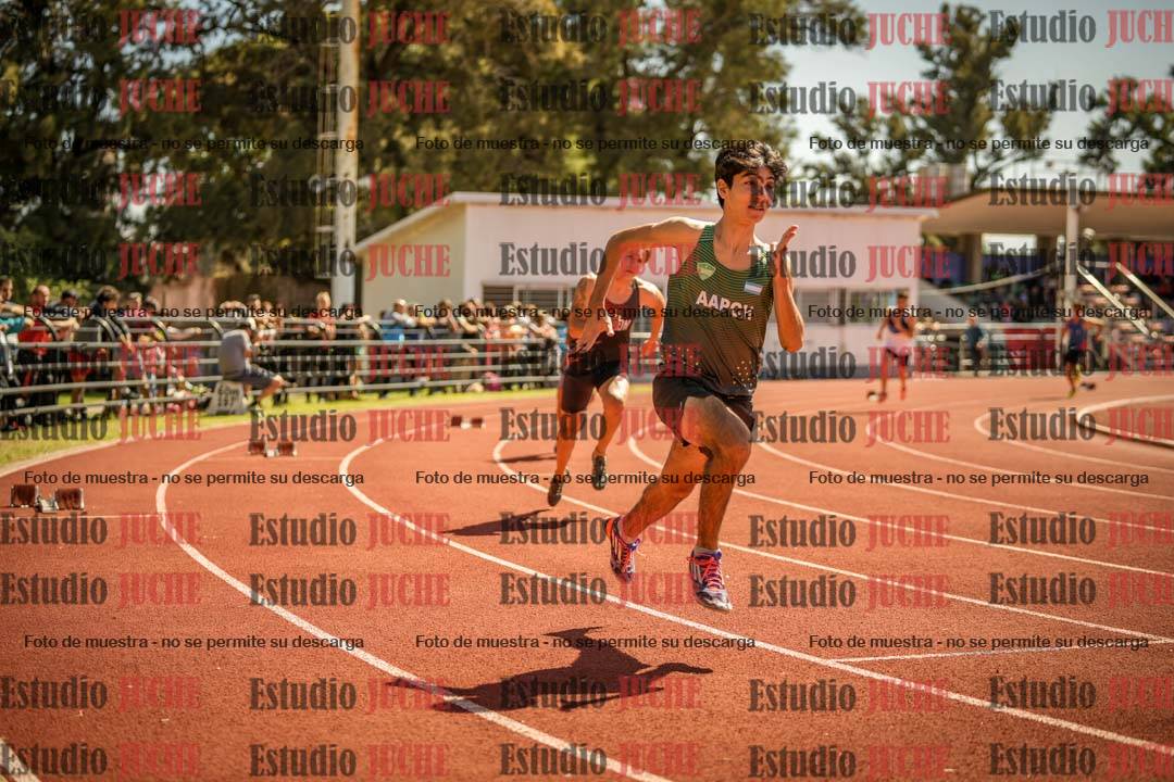 Fotos de los 400 m llanos de varones