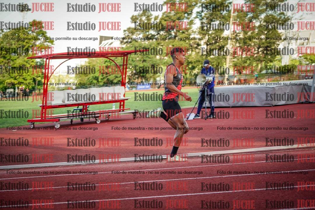 Fotos de los 400 m llanos de varones