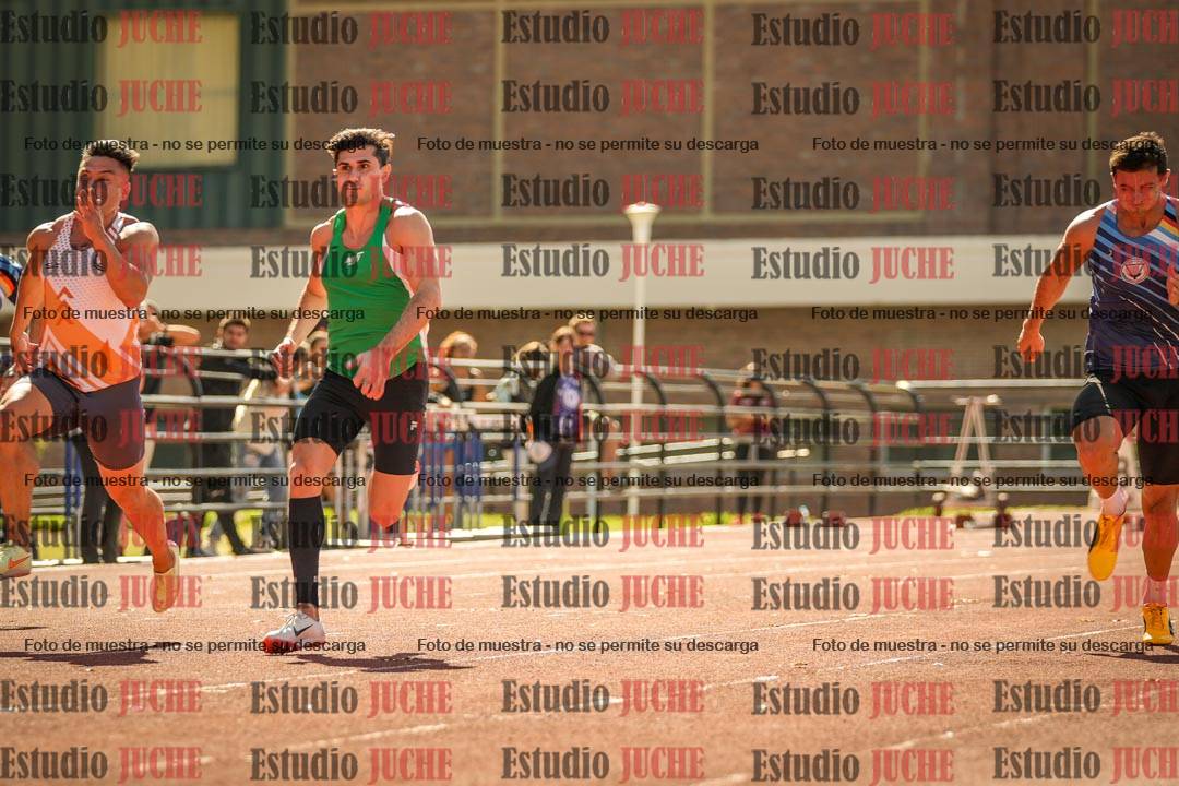 Fotos de los 100 m llanos de varones