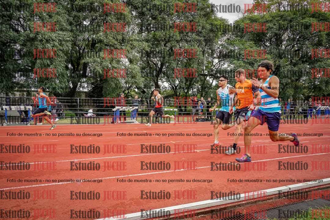 Fotos de los 100 m llanos de varones