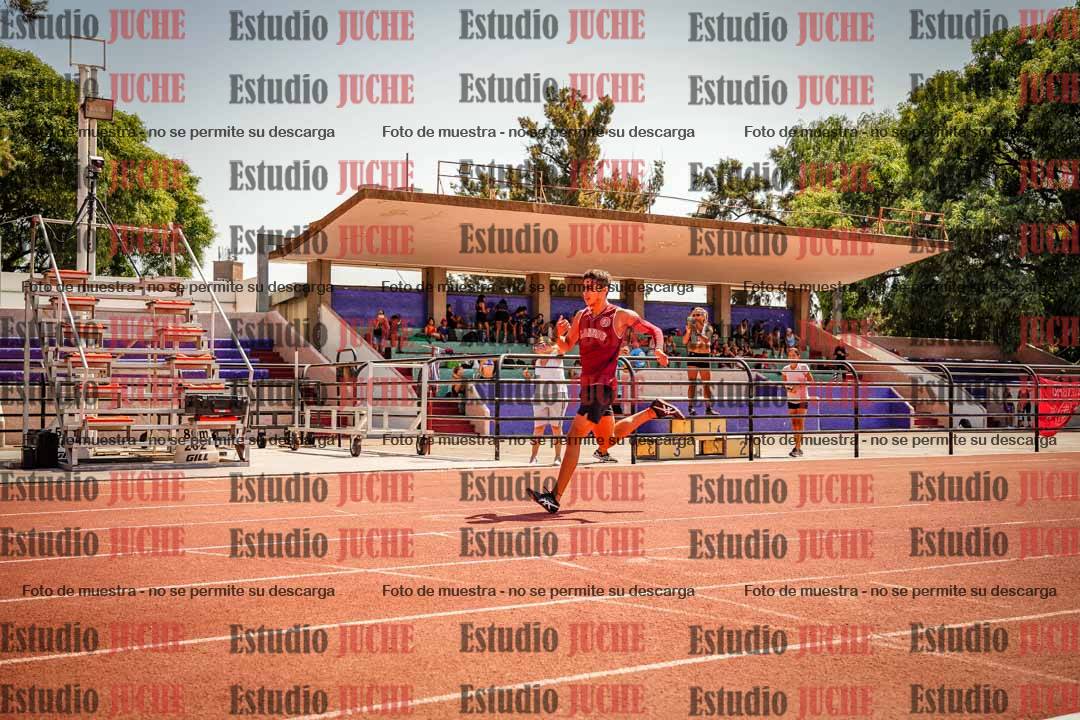 Fotos de los 400 m con vallas de varones