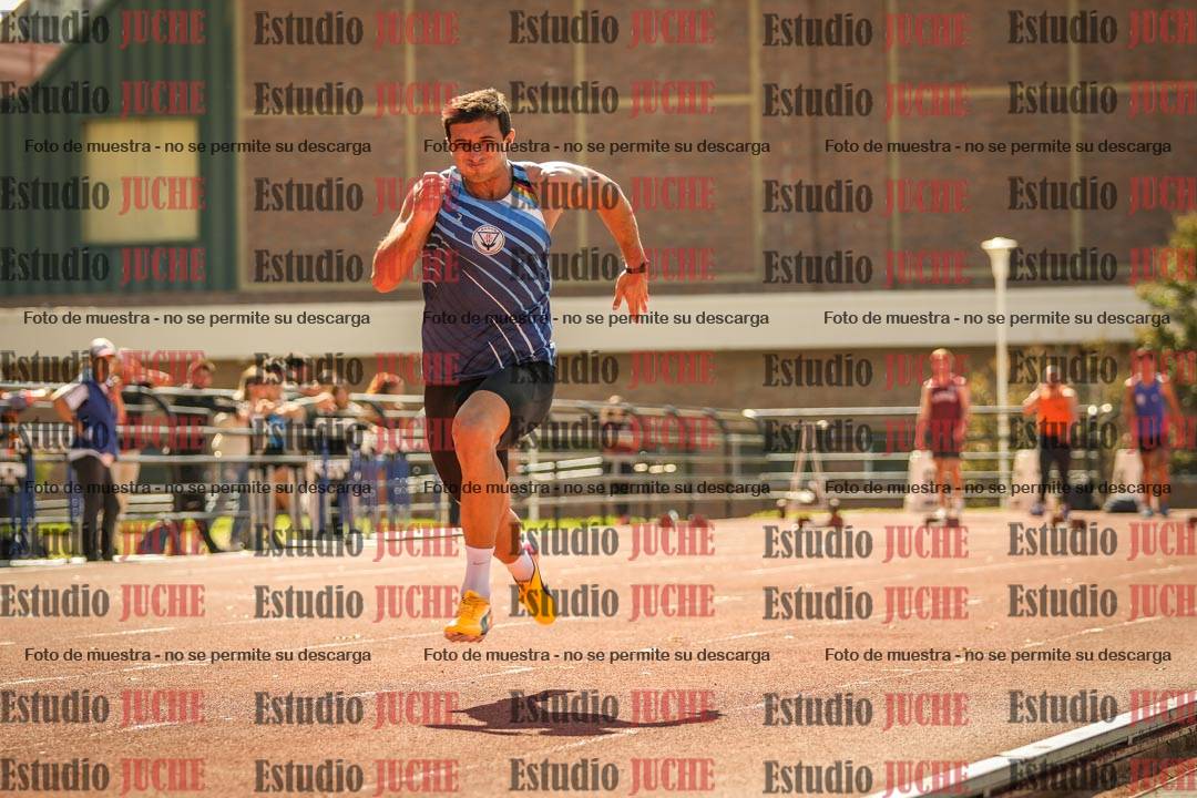 Fotos de los 100 m llanos de varones