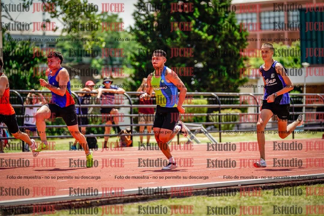 Fotos de los 100 m llanos de varones