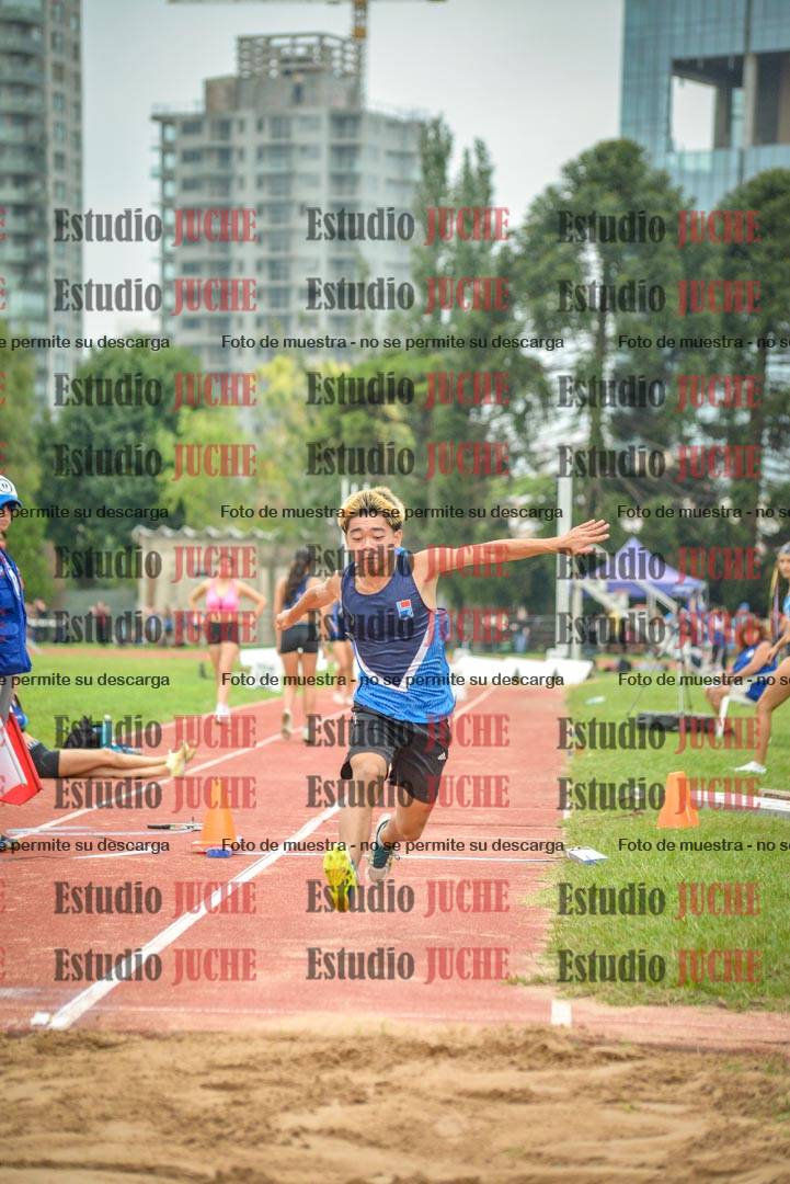 Fotos del salto triple - tabla de 8 y 10