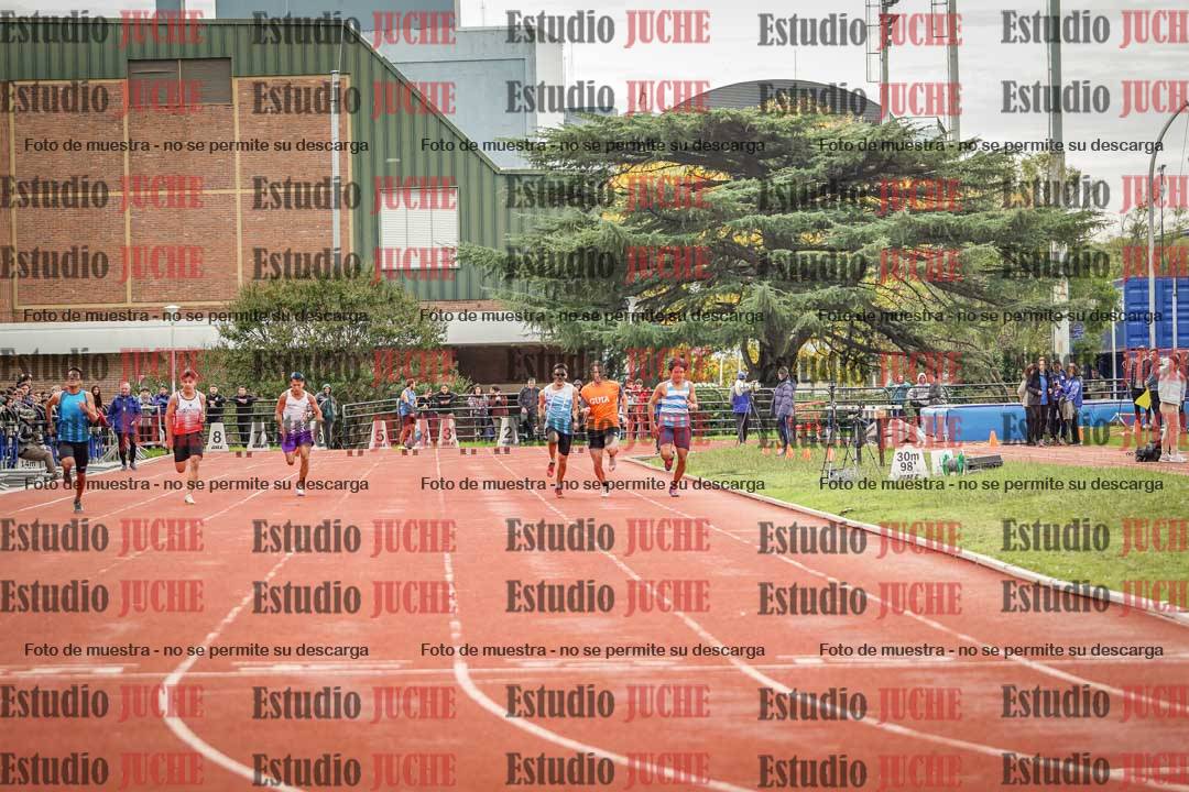 Fotos de los 100 m llanos de varones