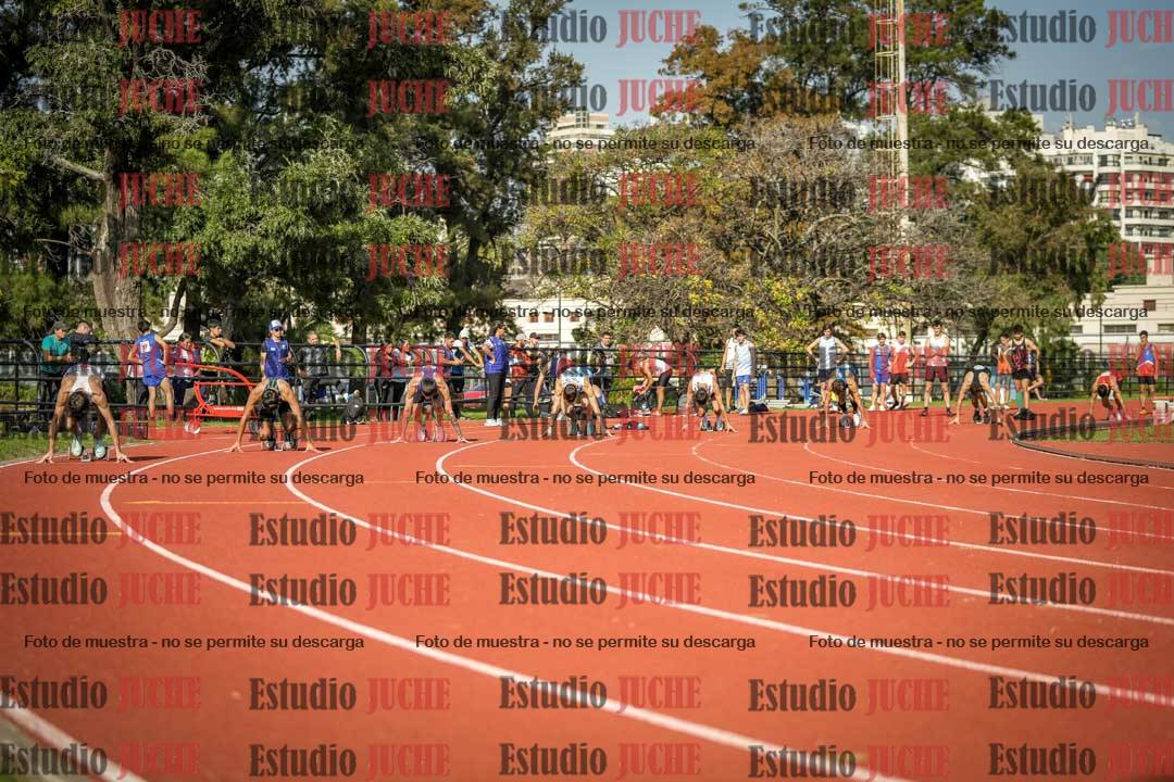 Fotos de los 200 m llanos de varones