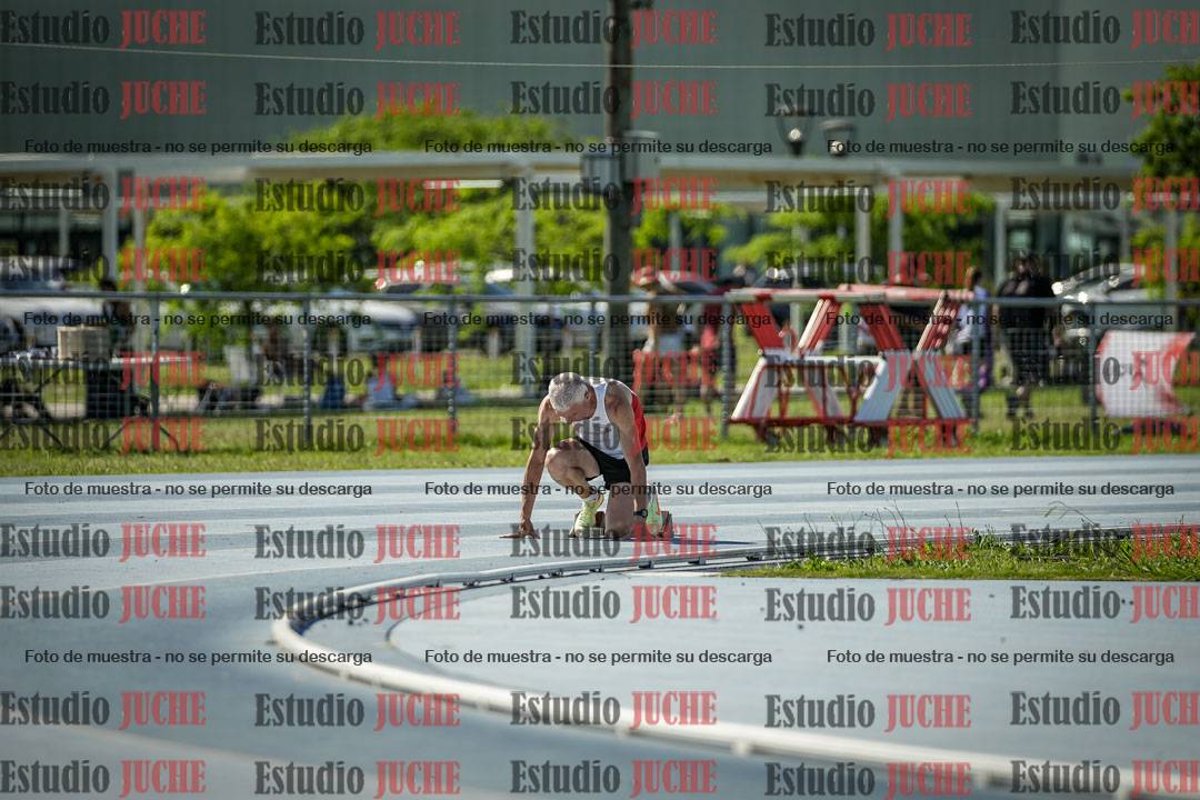 Fotos de los 400 m llanos de varones