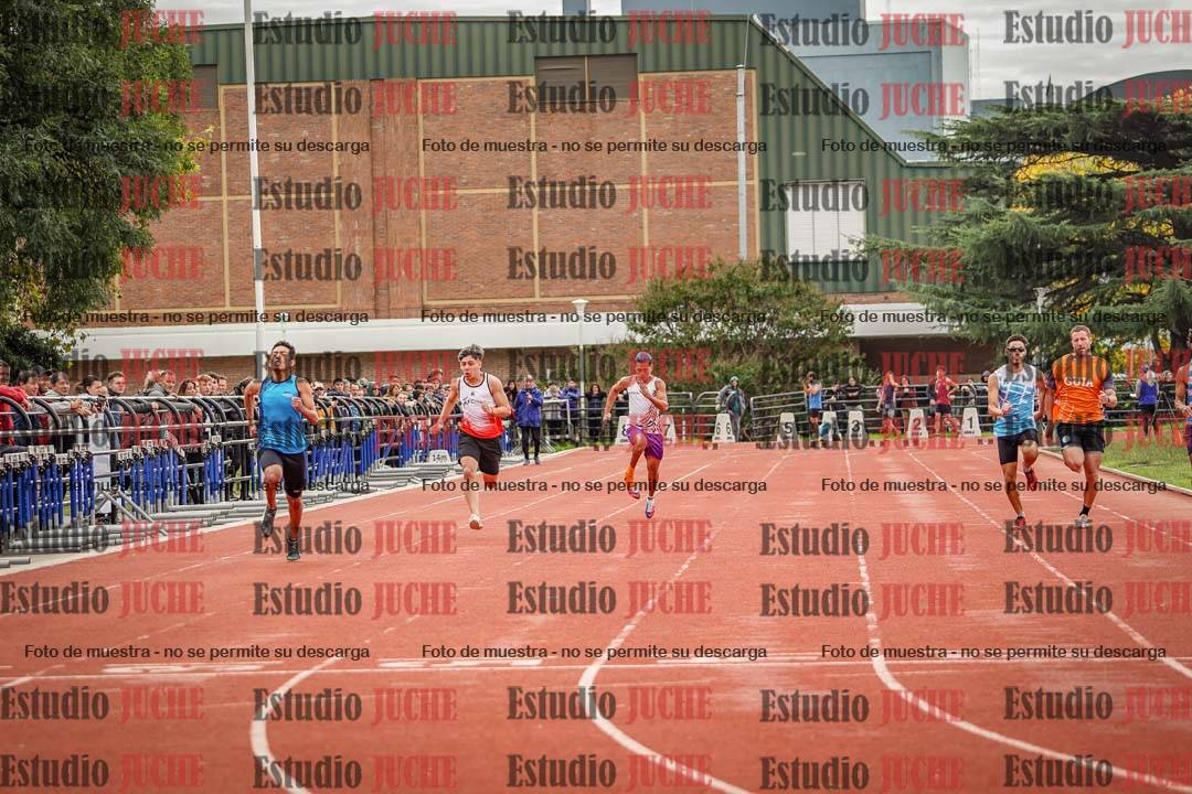 Fotos de los 100 m llanos de varones