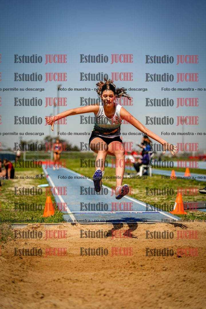 Fotos del salto en largo de mujeres - heptatlón 5