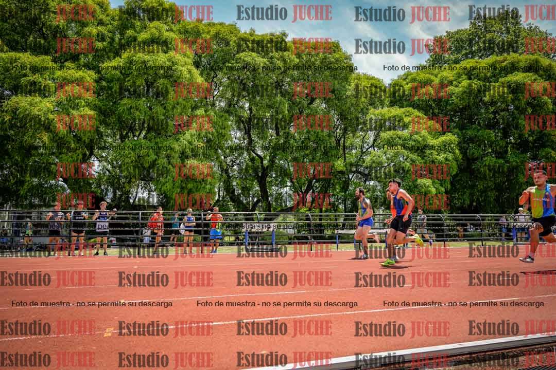 Fotos de los 100 m llanos de varones