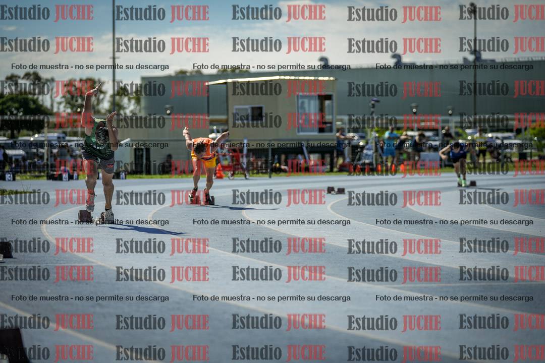 Fotos de los 400 m llanos de varones