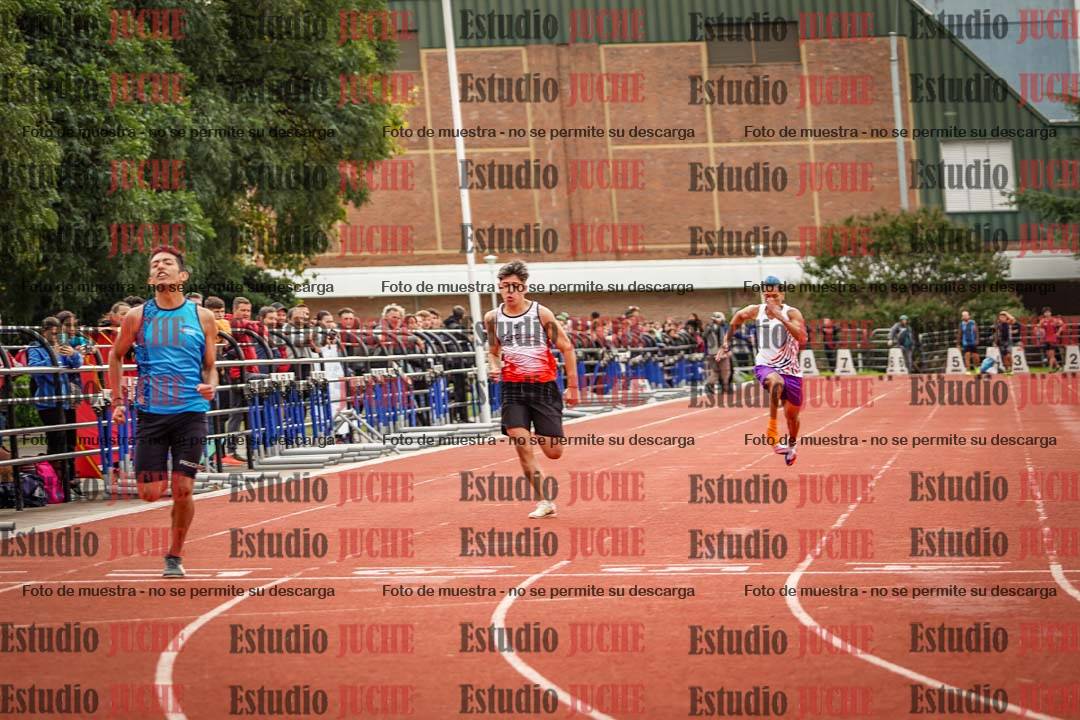 Fotos de los 100 m llanos de varones