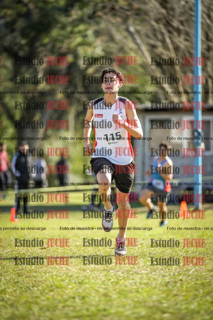 Fotos de la llegada del cross de 3000 m