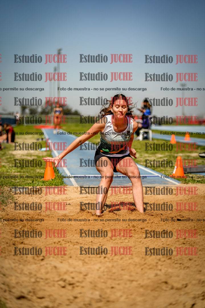 Fotos del salto en largo de mujeres - heptatlón 5