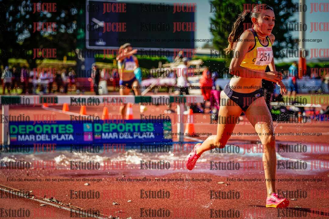 Fotos de los 3000 m con obstáculos de mujeres