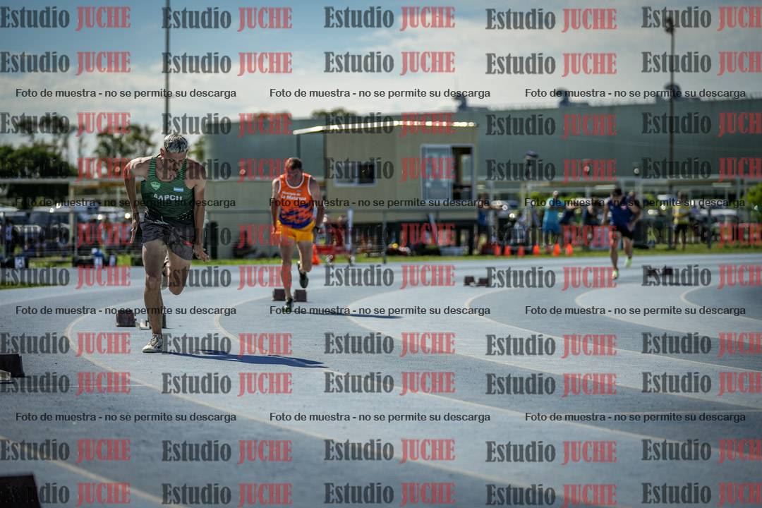Fotos de los 400 m llanos de varones