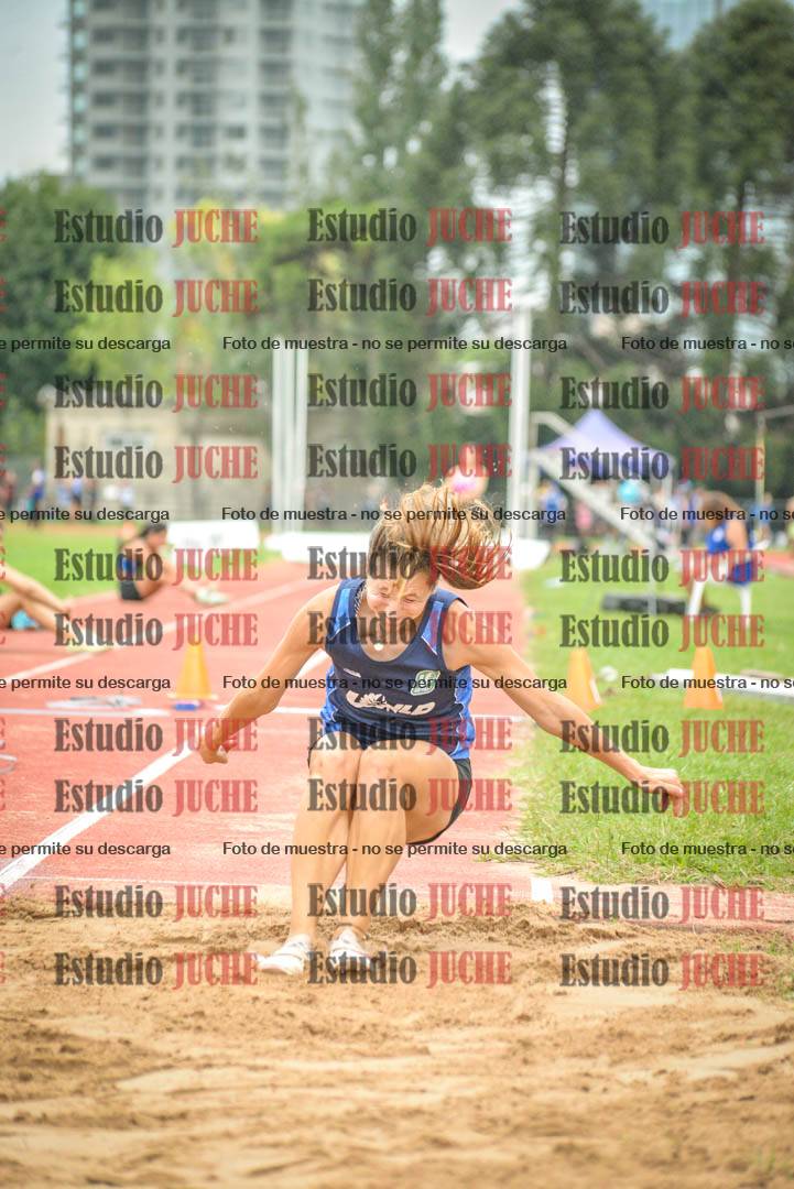 Fotos del salto triple - tabla de 8 y 10