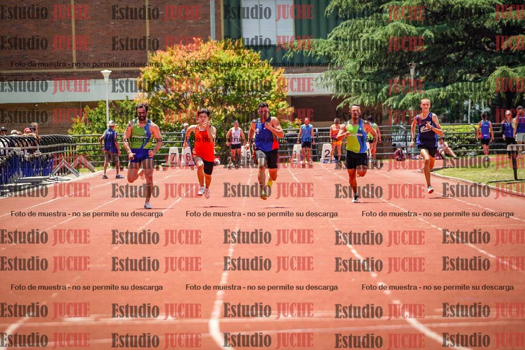 Fotos de los 100 m llanos de varones