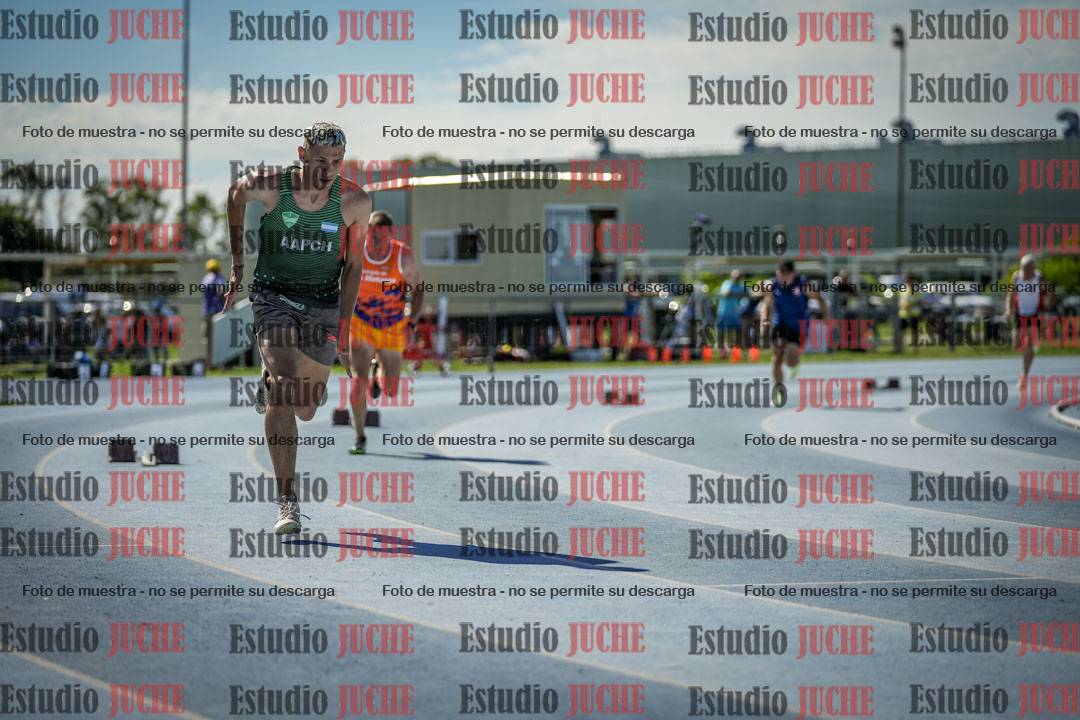 Fotos de los 400 m llanos de varones