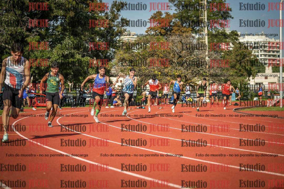 Fotos de los 200 m llanos de varones