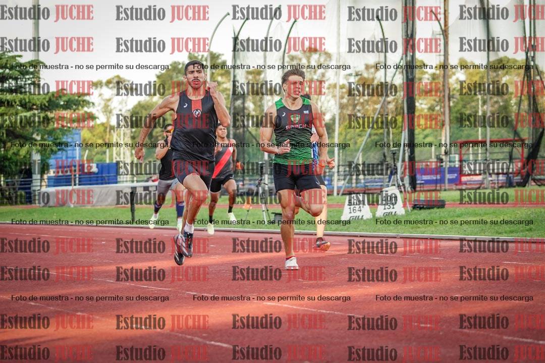 Fotos de los 400 m llanos de varones