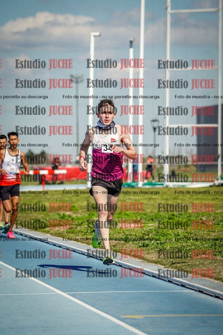 Fotos de los 5000 m llanos de mujeres y varones