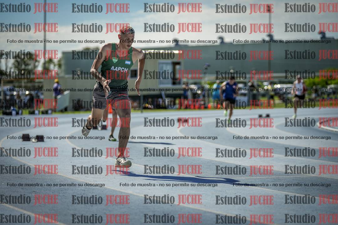 Fotos de los 400 m llanos de varones