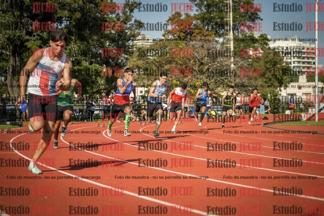 Fotos de los 200 m llanos de varones